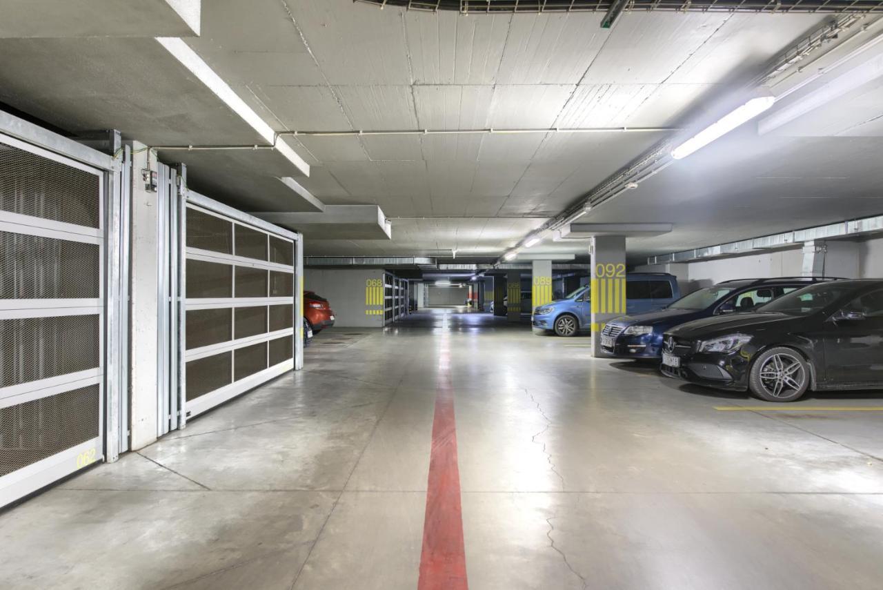 City Center Apartament Parking By Impero Poznań Extérieur photo